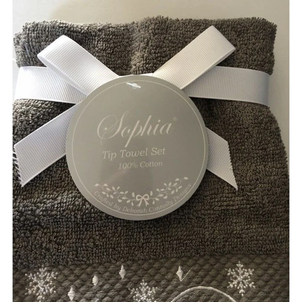 Christmas Believe Fingertip Towels Set of 2 Embellished Embroidered Gray White
